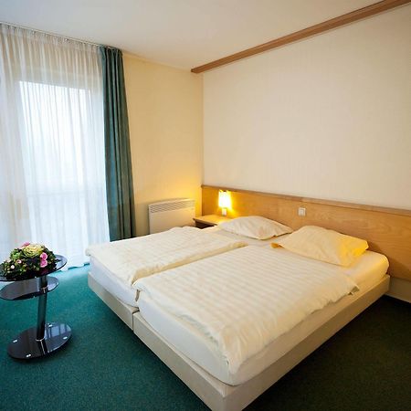Best Western Euro Hotel Gonderange Buitenkant foto