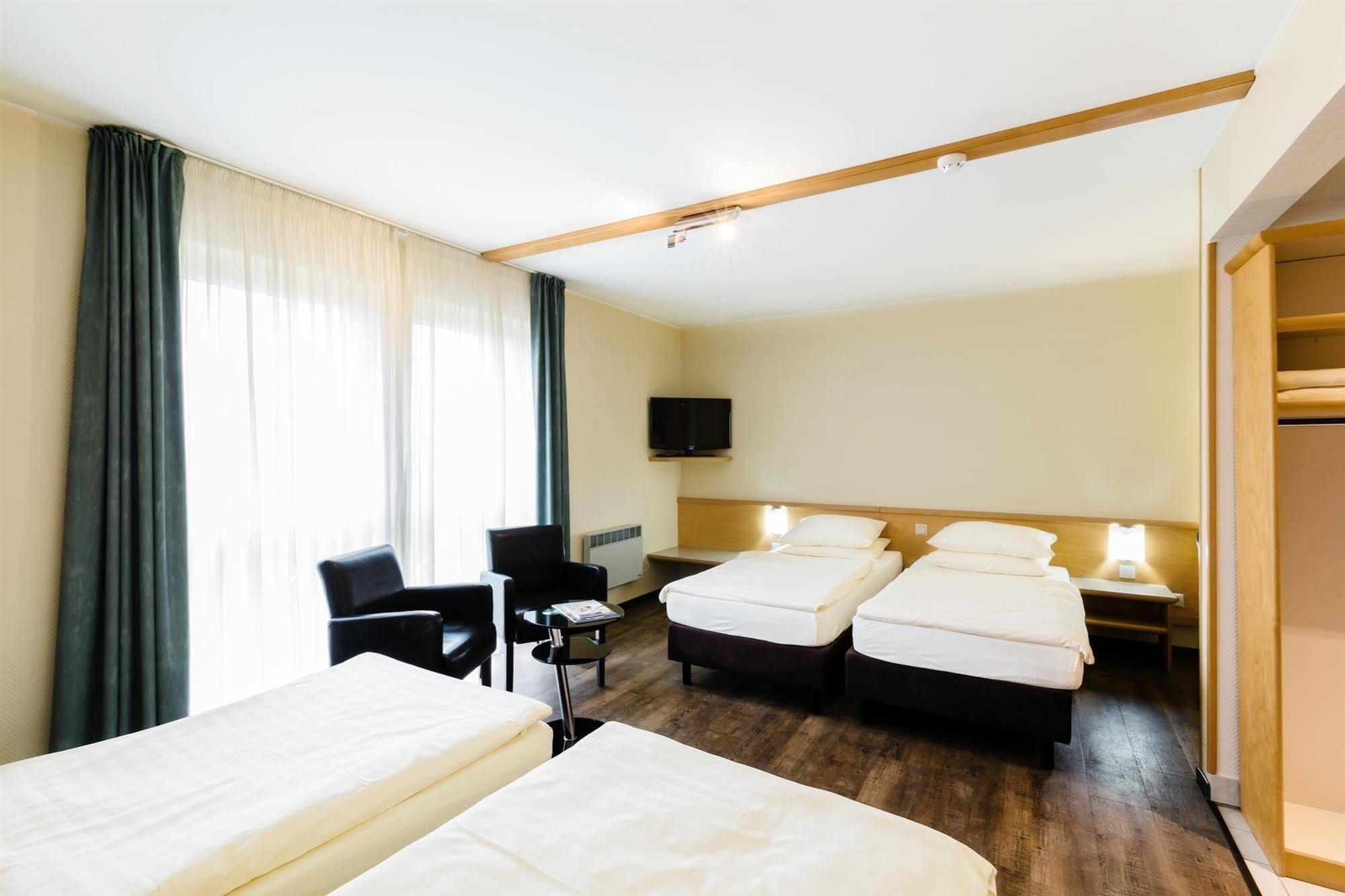 Best Western Euro Hotel Gonderange Buitenkant foto